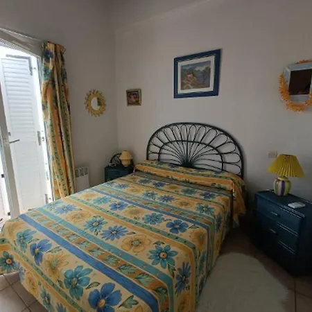 De Charme Avec Piscine, Terrasse Et Vtt, Proche Et Commerces - 6 Pers. - Fr-1-749-29 Villa *